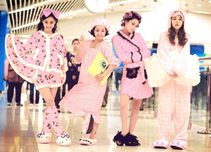 《粉紅女郎&middot;愛人快跑》劇照