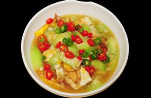 絲瓜荷包蛋湯 絲瓜荷包蛋湯