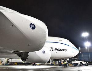 747-8型客貨機