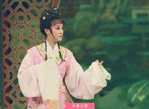 王婕[上海越劇院越劇演員]