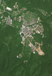 廣州白雲區帽峰山麓全資工廠