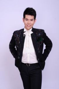 李東海[遼寧歌舞團男高音歌唱家]