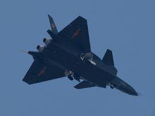 殲-20戰鬥機試飛照片和對比圖