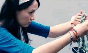 小彩（陳喬恩 飾）