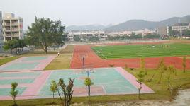 更合中學 更合中學