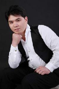 王龍泉0 王龍泉0