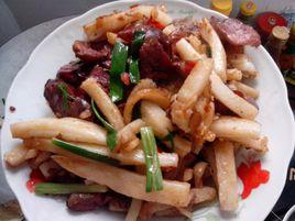 臘腸炒年糕 臘腸炒年糕