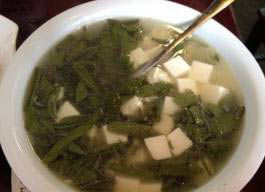 蓴菜豆腐湯 蓴菜豆腐湯