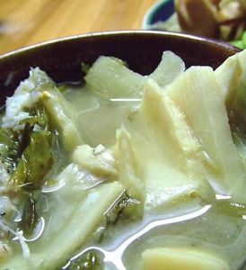 薺菜大魚頭湯 薺菜大魚頭湯