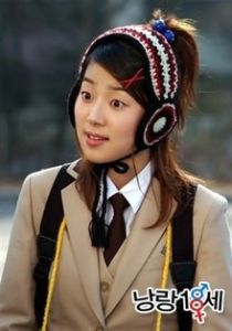 韓智慧  飾演  尹貞淑