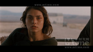 《仿佛我不在那兒》劇照