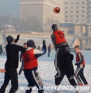 雪地足球
