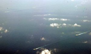 中國海軍通過巴士海峽