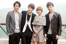 愛情闖進門主角合影