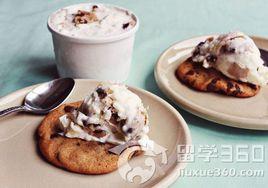 朱古力曲奇冰淇淋 朱古力曲奇冰淇淋