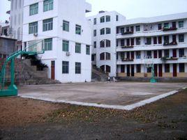 連江透堡中心國小 連江透堡中心國小