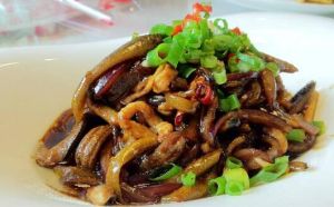 香菜拌鱔絲 香菜拌鱔絲