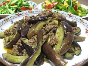 茄子炒肉末 茄子炒肉末