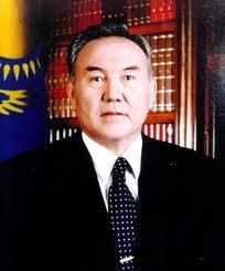 納扎爾巴耶夫·努爾蘇丹·阿彼申維奇 納扎爾巴耶夫·努爾蘇丹·阿彼申維奇