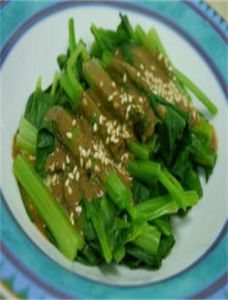 松菇拌菠菜 松菇拌菠菜