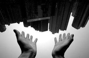 “公款買房”是否需要行政禁令？