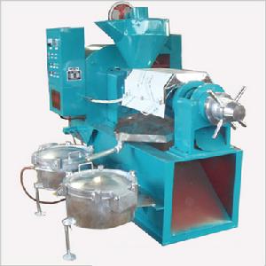 榨油設備近照