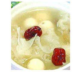 雪耳鵪鶉蛋養神湯 雪耳鵪鶉蛋養神湯