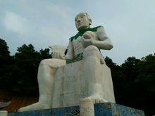 泌陽縣——盤古像