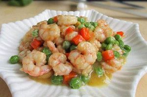 奶香青豆煨河蝦 奶香青豆煨河蝦