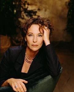 凱薩琳·奎南 凱薩琳·奎南