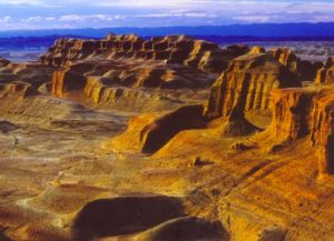 雅丹地貌 雅丹地貌