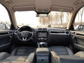 汽車中控 汽車中控