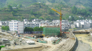 靠山街道 靠山街道