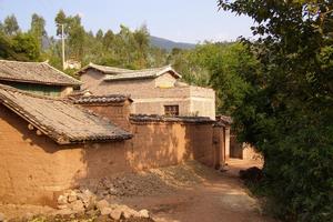 石咀子村 石咀子村