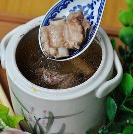 薏米茶樹菇排骨湯 薏米茶樹菇排骨湯