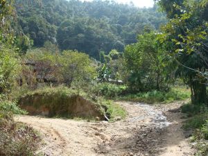 迤回喜村 迤回喜村