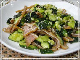 蒜泥黃瓜拌豬耳