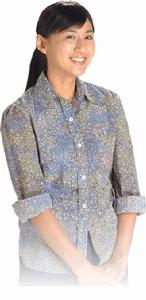 （圖）余富美--高蕾雅飾