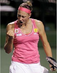 雅尼娜·維克梅耶爾 雅尼娜·維克梅耶爾