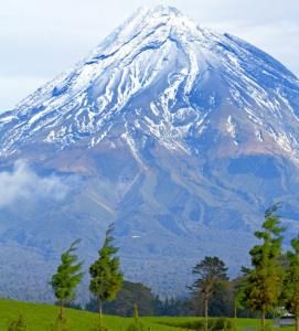 埃格蒙特山 埃格蒙特山