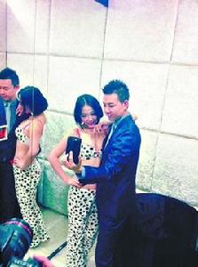 情侶試衣間 情侶試衣間