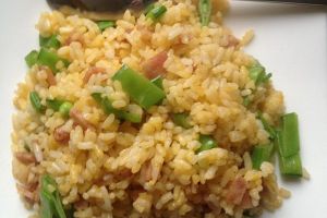 荷蘭豆培根炒飯 荷蘭豆培根炒飯