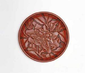 剔紅梔子花紋盤 剔紅梔子花紋盤