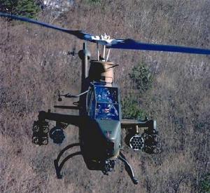 AH—1眼鏡蛇武裝直升機