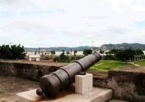拉塔石炮台 拉塔石炮台