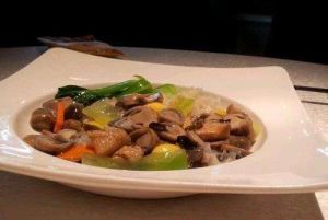 川貝母炒蘑菇 川貝母炒蘑菇