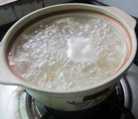 南北沙參百合粥 南北沙參百合粥