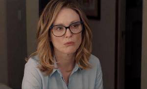 葛洛利亞&middot;貝爾