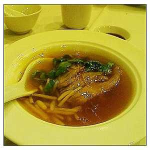 紅燉魚翅 紅燉魚翅