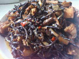 乾蕨菜燒肉 乾蕨菜燒肉